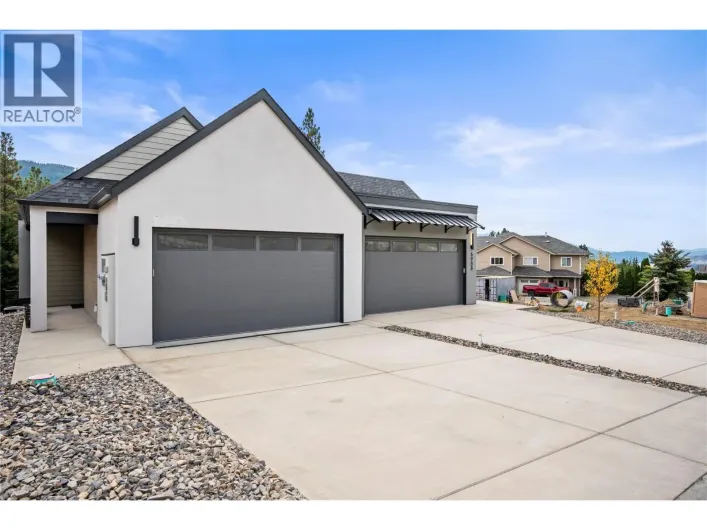 7060 Manning Place, Vernon