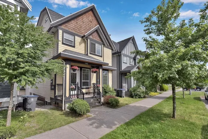 7062 148 STREET, Surrey