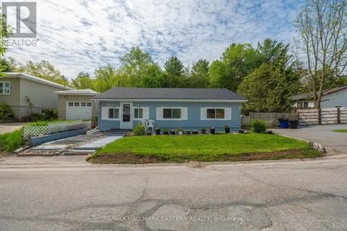 7069 WAVERLY STREET, Hamilton Township