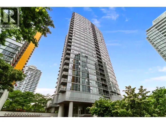 707 131 REGIMENT SQUARE, Vancouver