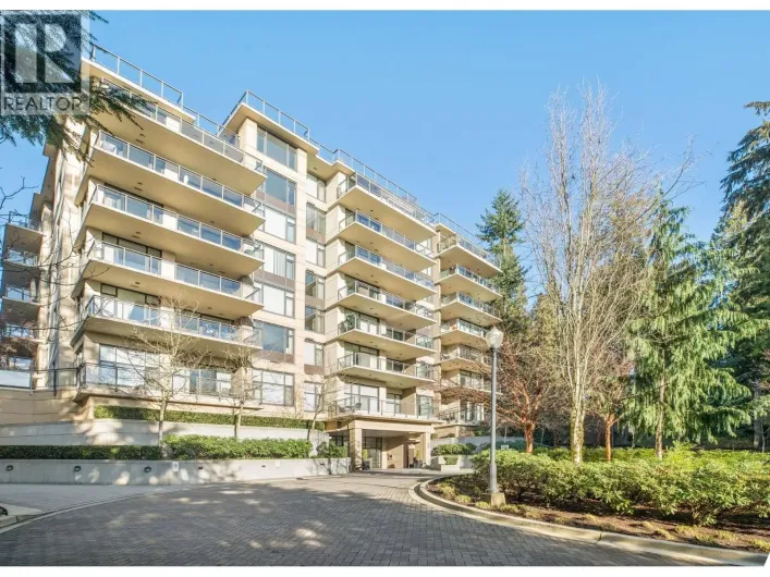 707 1415 PARKWAY BOULEVARD, Coquitlam