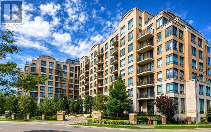 707 - 16 DALLIMORE CIRCLE, Toronto