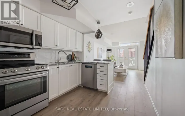 707 - 17 MICHAEL POWER PLACE, Toronto