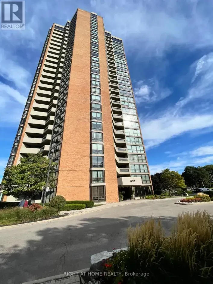 707 - 2000 ISLINGTON AVENUE, Toronto