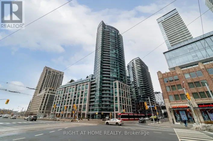 707 - 600 FLEET STREET, Toronto