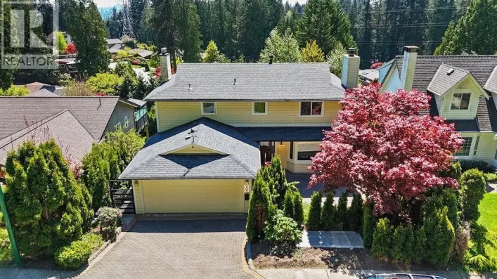 707 E BRAEMAR ROAD, North Vancouver