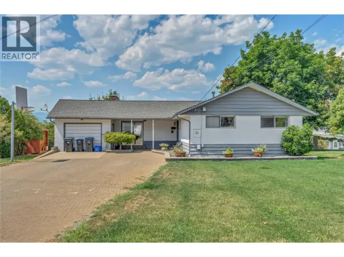 707 Ross Avenue, Penticton