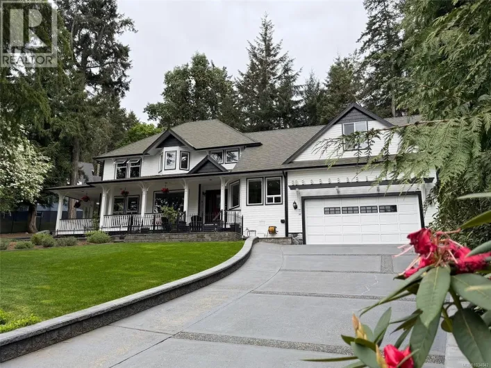 7072 Willis Point Rd, Central Saanich