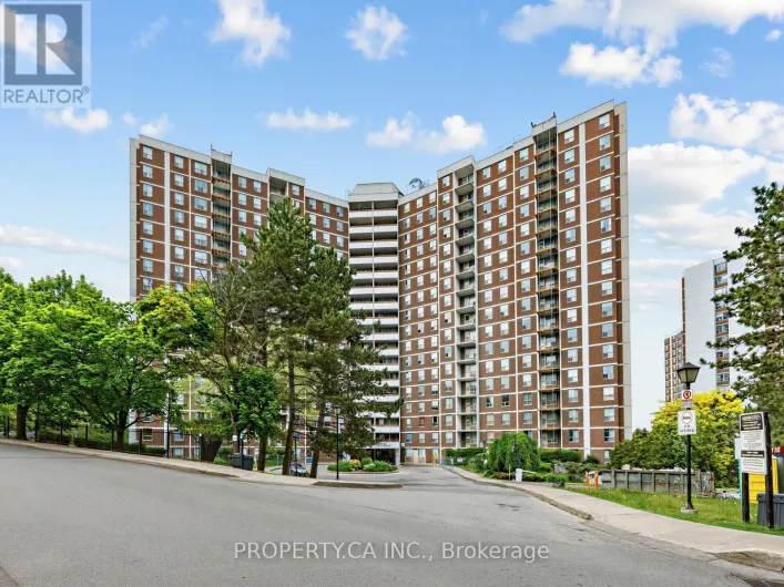 708 - 10 EDGECLIFF GOLFWAY, Toronto