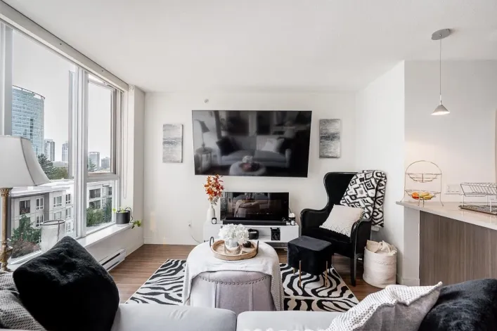 708 13325 102A AVENUE, Surrey