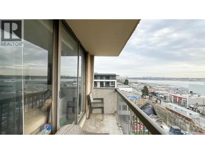 708 145 ST. GEORGES AVENUE, North Vancouver