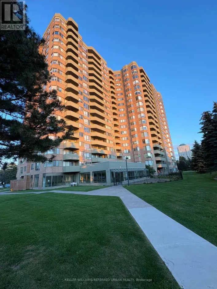 708 - 30 THUNDER GROVE, Toronto