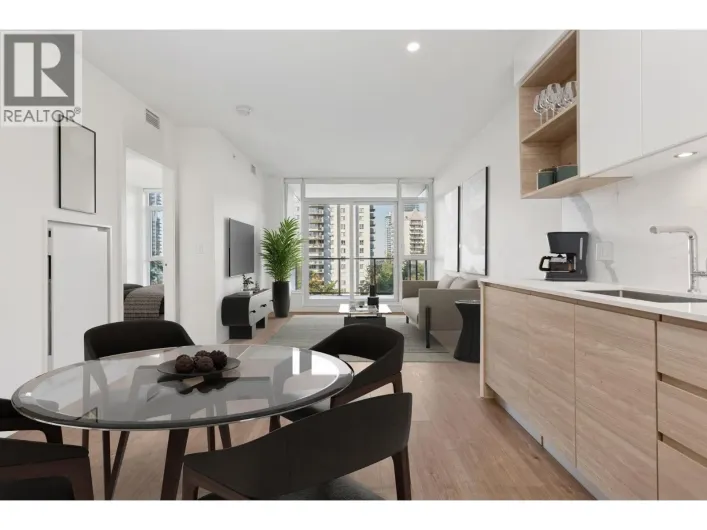 708 585 AUSTIN AVENUE, Coquitlam