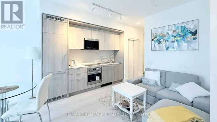 708 - 6 GREENBRIAR ROAD, Toronto