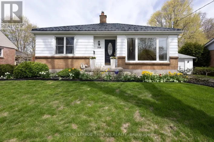 708 NORWOOD AVENUE, London East