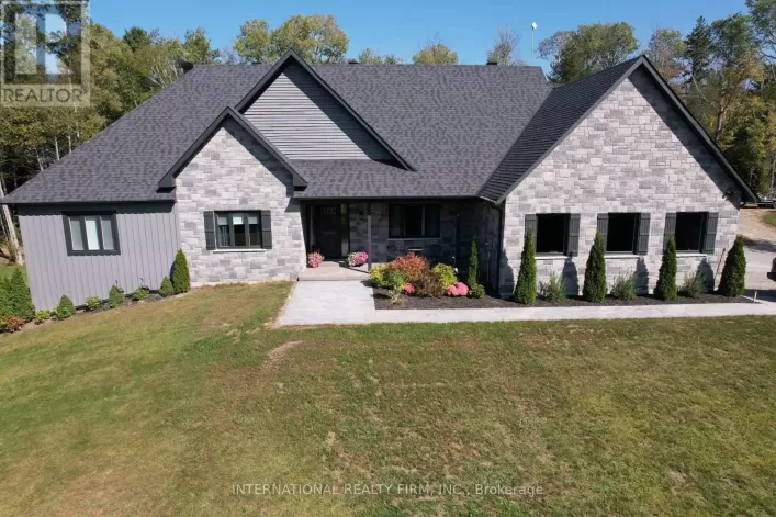 7085 COUNTY RD 65, Port Hope