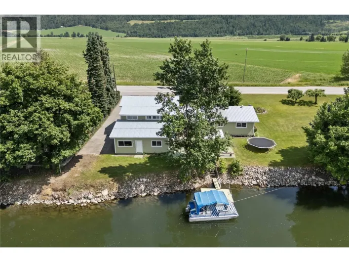 7088 97A Highway, Grindrod