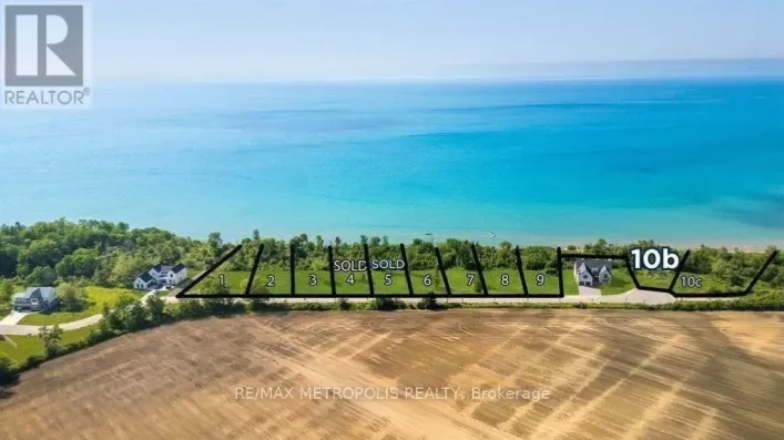 7089 BLUE COAST HEIGHTS, Plympton-Wyoming