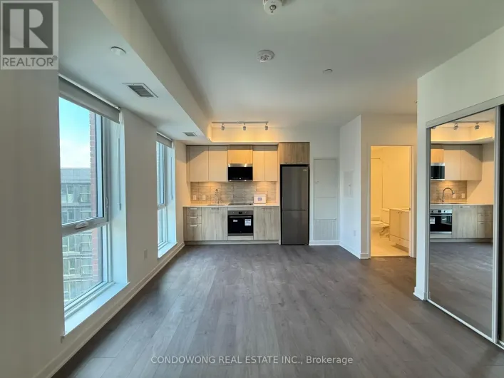 709 - 10 OAK STREET, Toronto