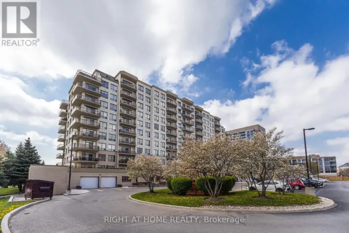 709 - 1998 IRONSTONE DRIVE, Burlington
