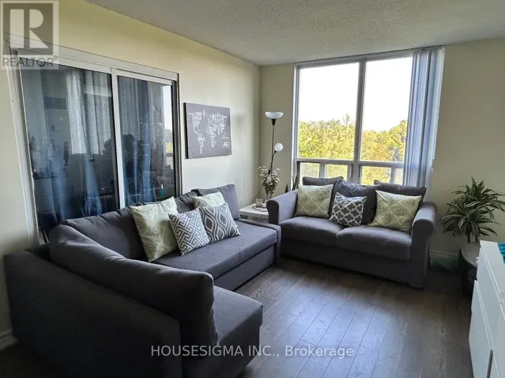 709 - 28 EMPRESS AVENUE, Toronto