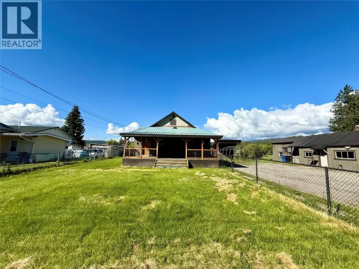 709 4th Street NW, Cranbrook