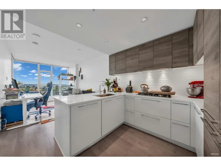 709 7303 NOBLE LANE, Burnaby