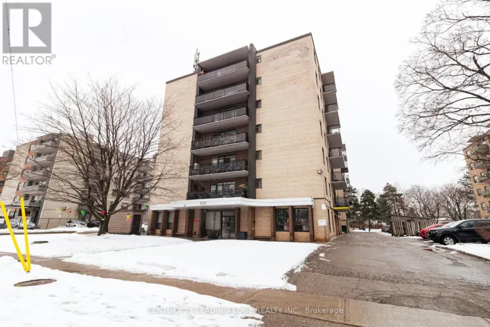 709 - 825 KENNEDY ROAD, Toronto