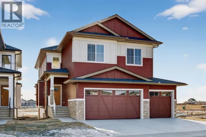 709 Dawson Common, Chestermere