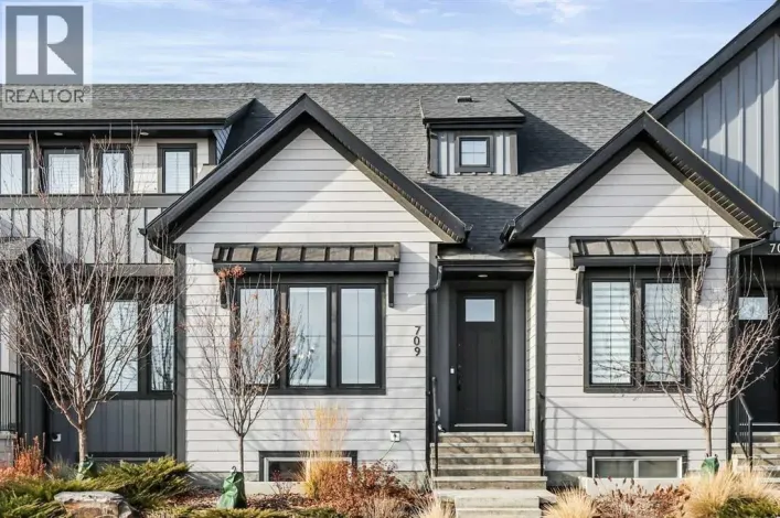 709 Marine Drive SE, Calgary