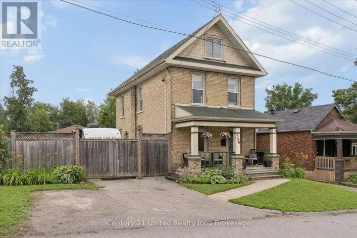709 THIRD AVENUE, Peterborough