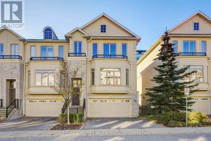 71 BLOORVIEW PLACE, Toronto