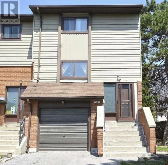71 CARLETON PLACE, Brampton