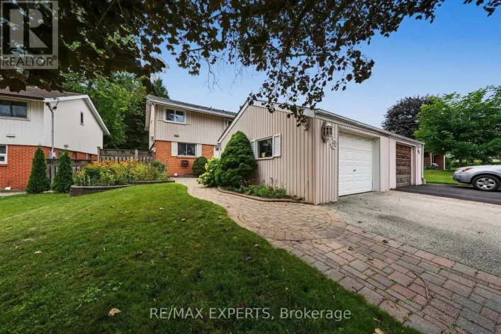 71 DOGWOOD CRESCENT, Toronto