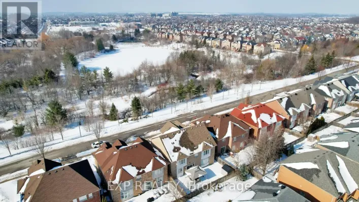 71 GOLDEN MEADOW DRIVE, Markham