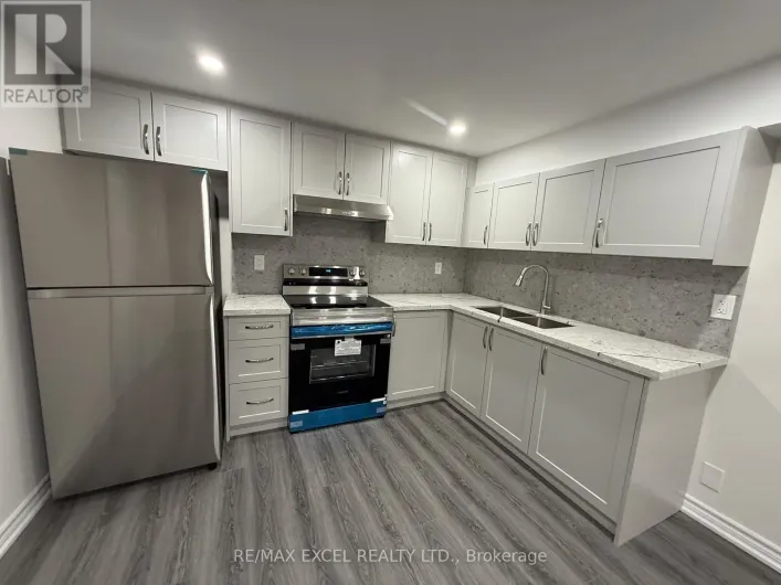 71 GRAINGER CRESCENT, Ajax