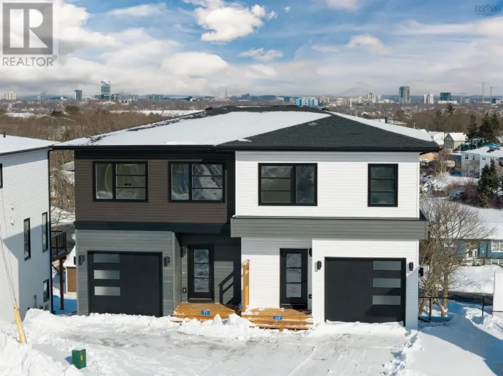 71 Grenoble Court, Long Lake