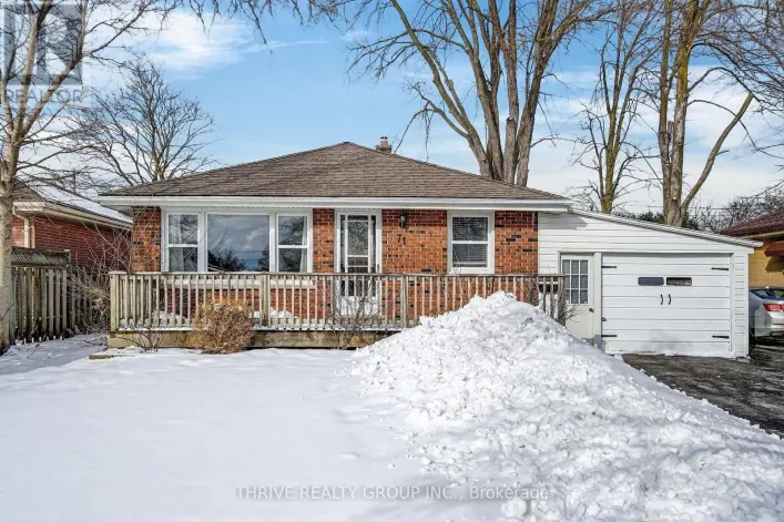 71 JASPER CRESCENT, London East