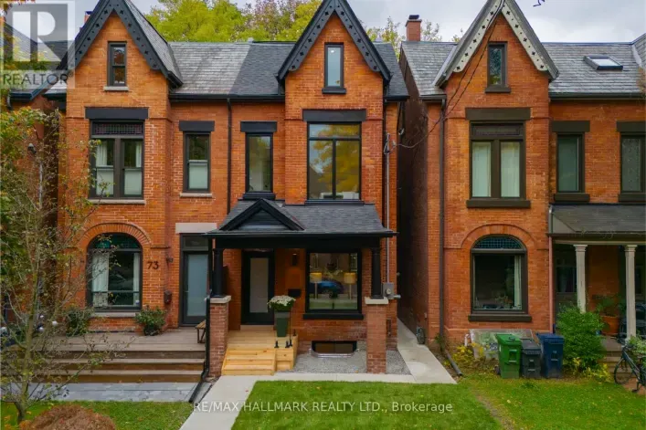 71 LANGLEY AVENUE, Toronto
