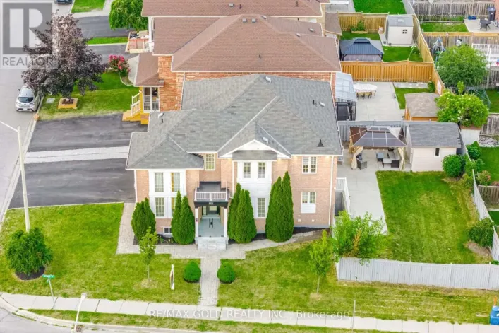 71 LEAGATE STREET, Brampton