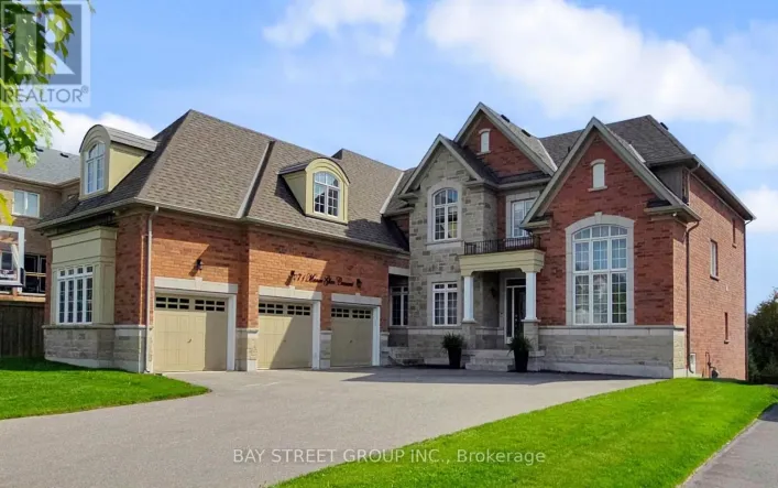 71 MANOR GLEN CRESCENT, East Gwillimbury