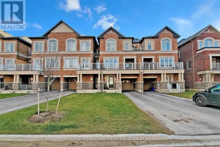 71 NESS DRIVE, Richmond Hill