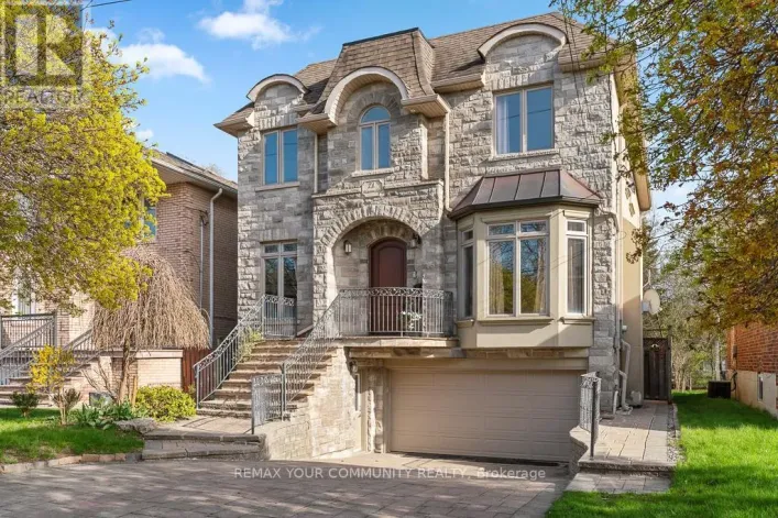 71 NEWTON DRIVE, Toronto