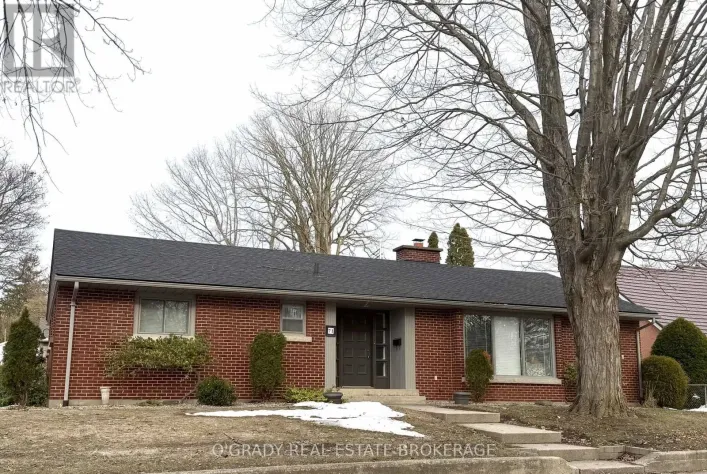 71 NORTH AUGUSTA ROAD, Brockville