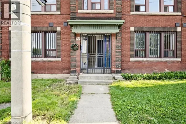 71 SANFORD Avenue S Unit# Unit 9, Hamilton