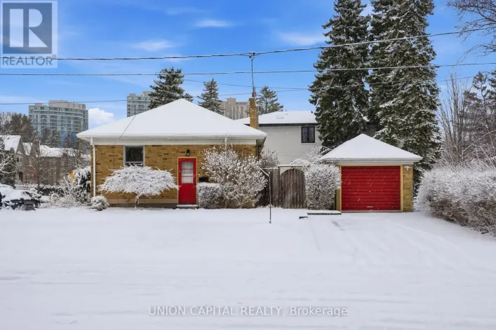 71 STUART CRESCENT, Toronto