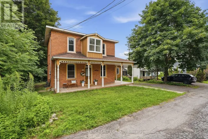 71 UNION STREET, Champlain