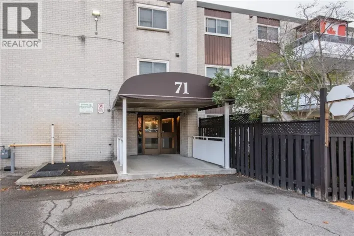 71 VANIER Drive Unit# 104, Kitchener