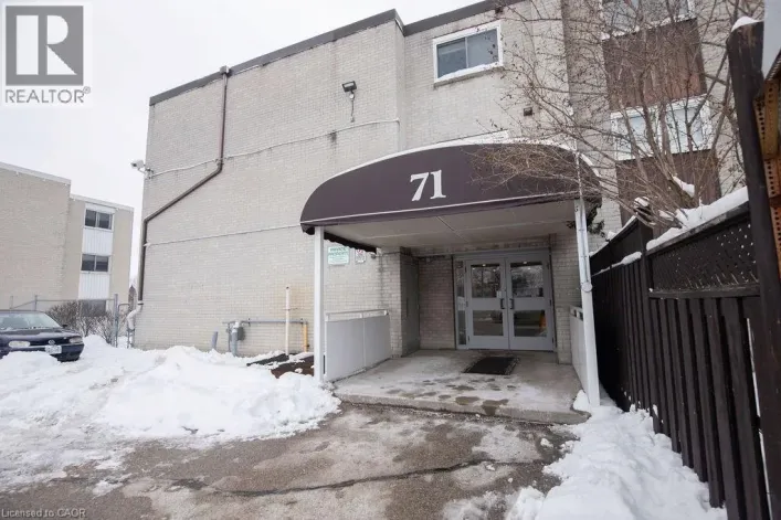 71 VANIER Drive Unit# 110, Kitchener