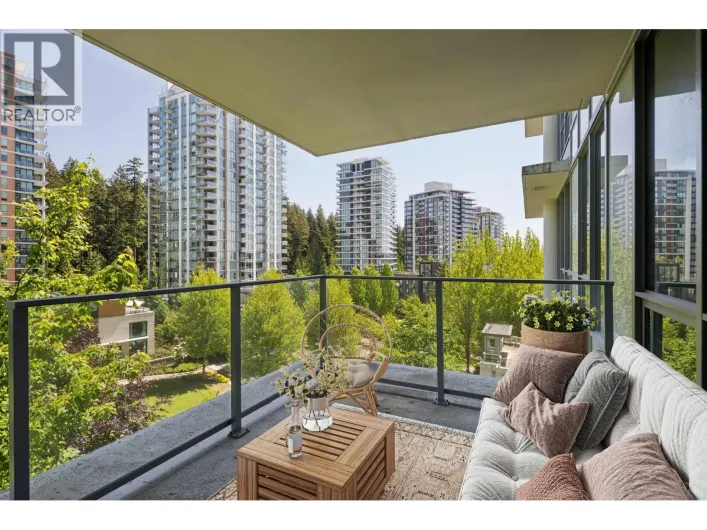 710 5728 BERTON AVENUE, Vancouver